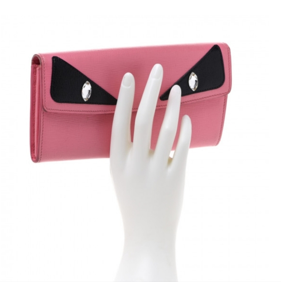 💯% AUTHENIC FENDI Vitello Elite Crystal Eye Monster Simply Continental Wallet L - Picture 3 of 14